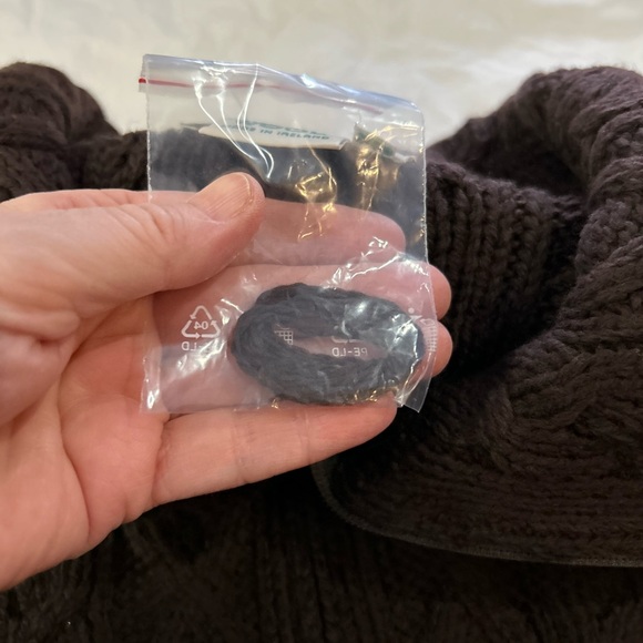 NEW flawed ARAN CRAFTS Merino Wool Cable Knit Zip Up Cardigan Sweater XXL - Picture 4 of 10